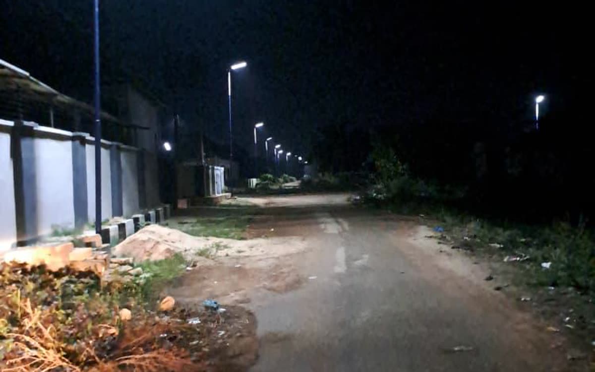 Solar Street Lighting, Solomon Golley Street